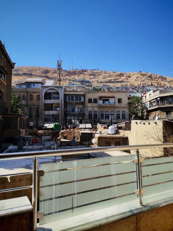 شقة مفروشة في حي راقي في دمشق